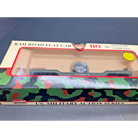 Model Power Military HO Railroad Flat Train Car Search Light w/knuckle couplers - Picture 6 of 14